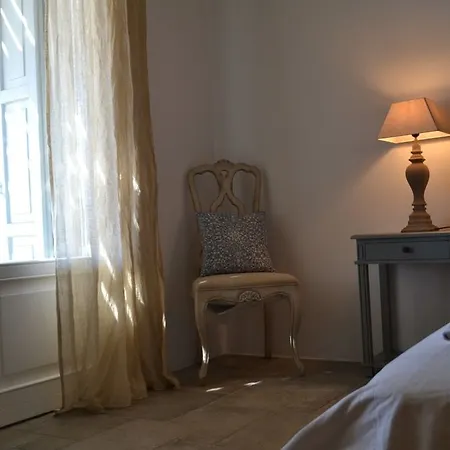Mykonos Crystal Szálloda 4*