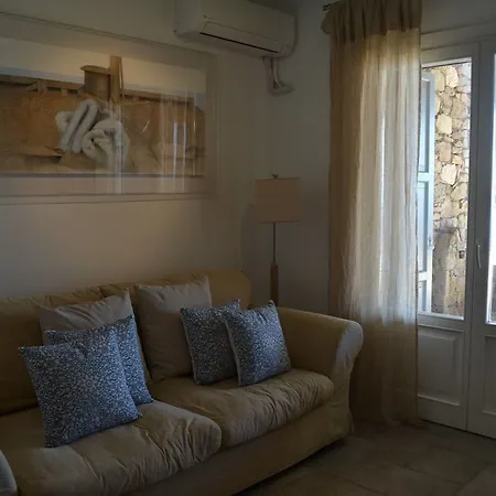 Mykonos Crystal Hotell 4*