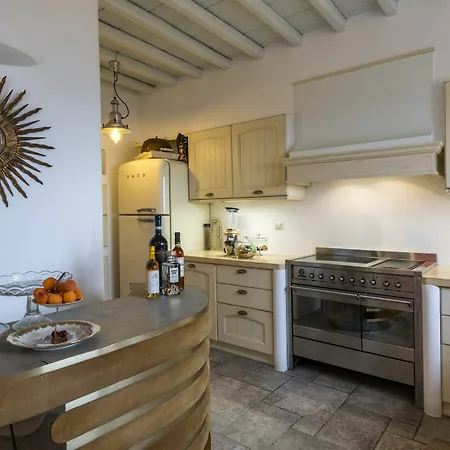 Mykonos Crystal Fanari (Mykonos)